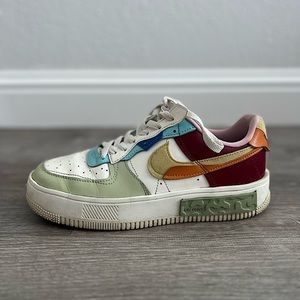 Nike Women’s Air Force 1 Fontanka